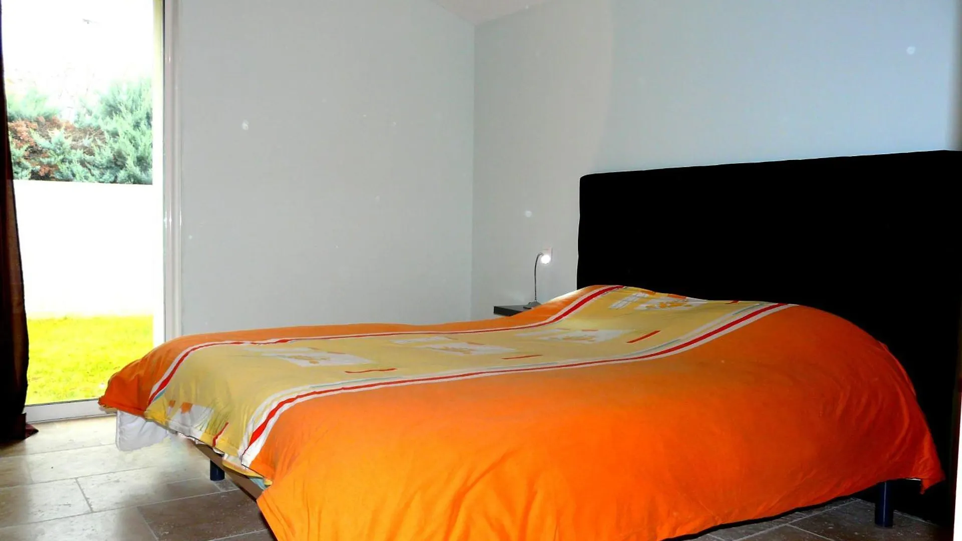 Nice House With Private-Pool Situated In The Heart Of The Luberon Maubec  France