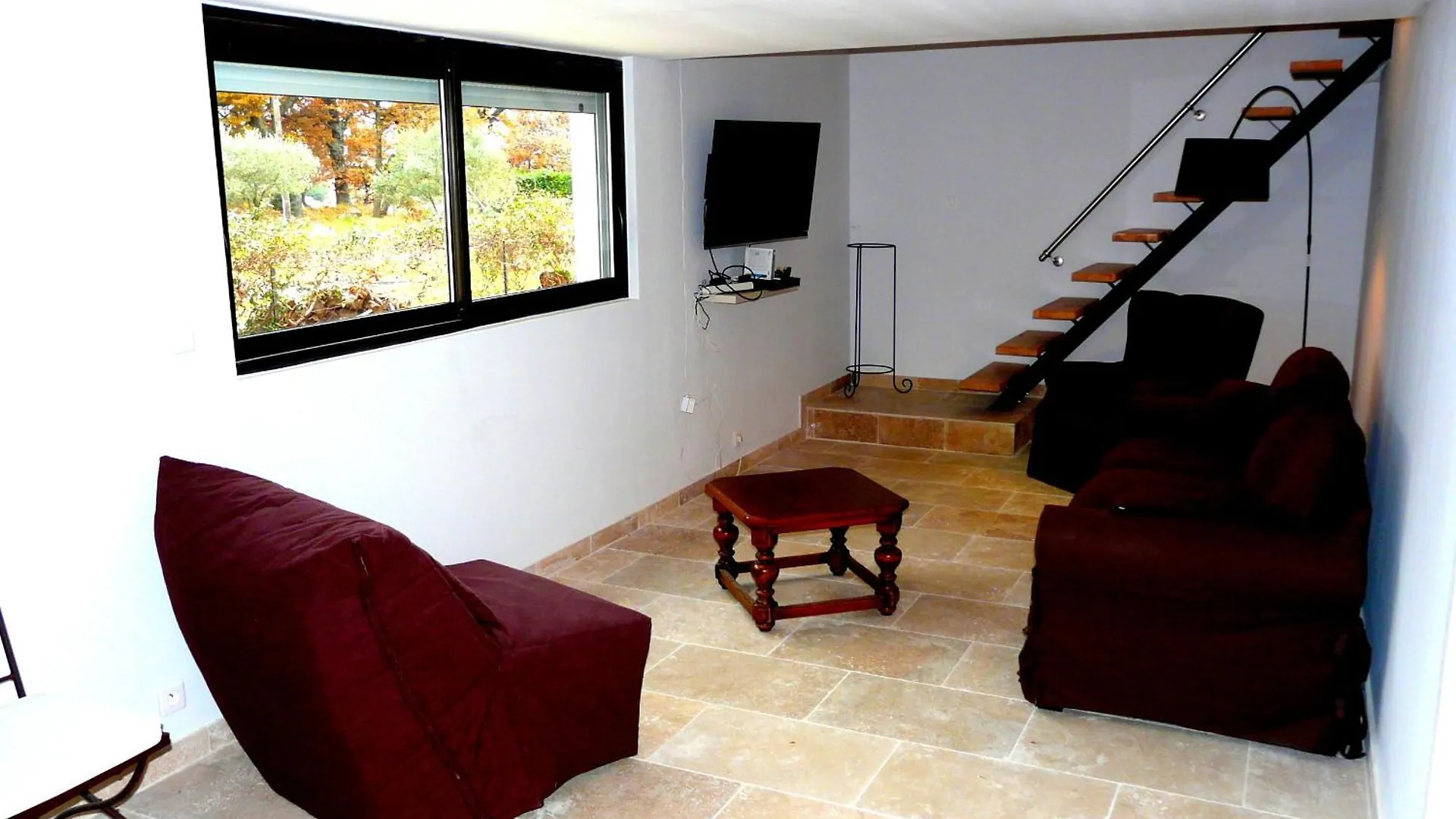 Nice House With Private-Pool Situated In The Heart Of The Luberon Maubec  0*, Maubec (Vaucluse) France